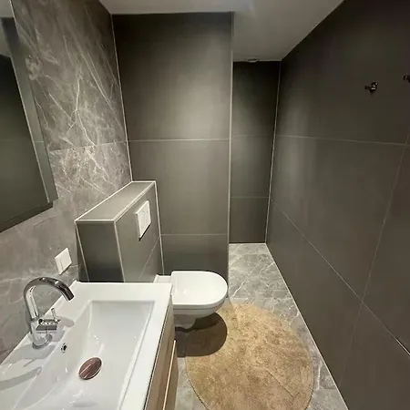 Little Village - Noordwijkerhout