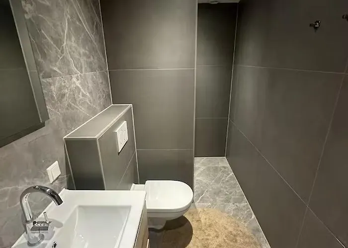 Little Village - Noordwijkerhout