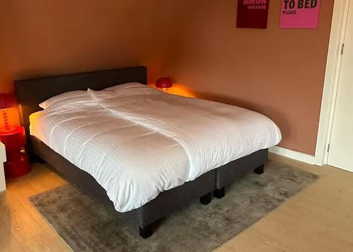 Little Village - * Noordwijkerhout